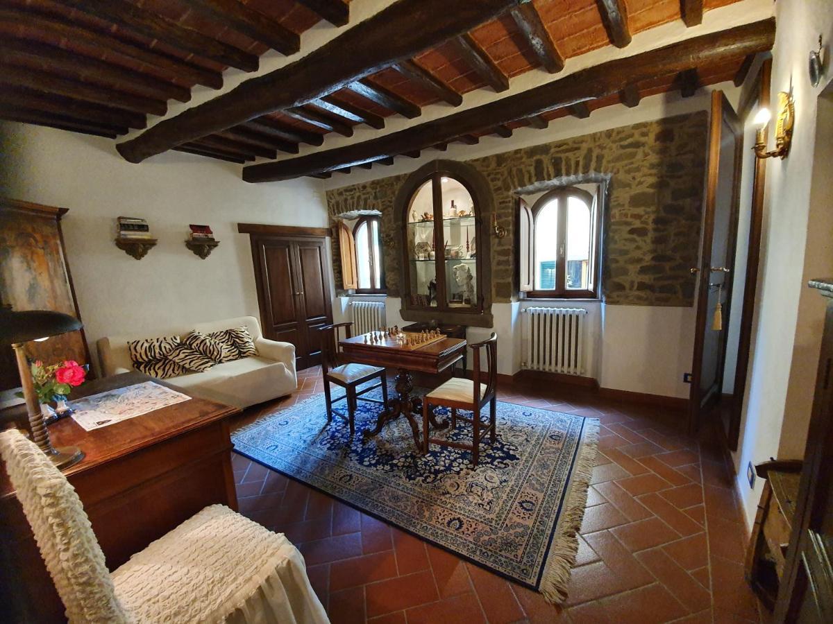 Сasa de vacaciones The Small Castle